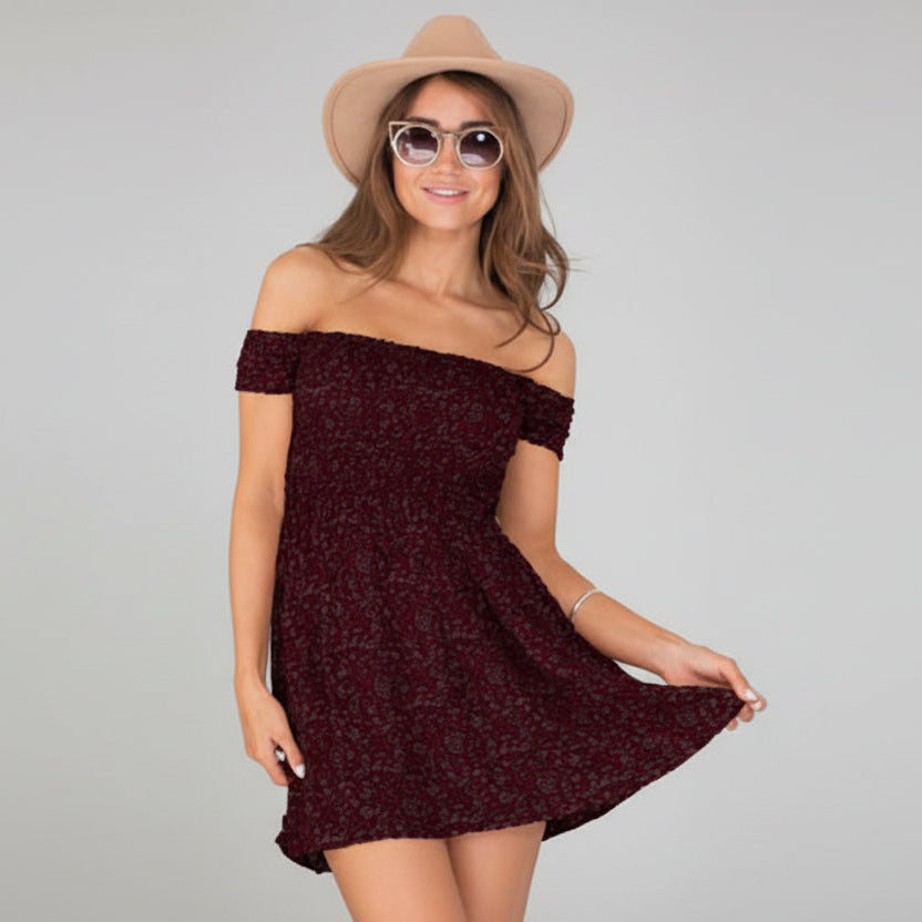 Robe Courte Épaules Dénudées à Fleurs