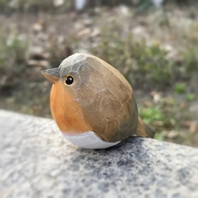 Wooden Figurine of a Hand-Carved Robin | elesira