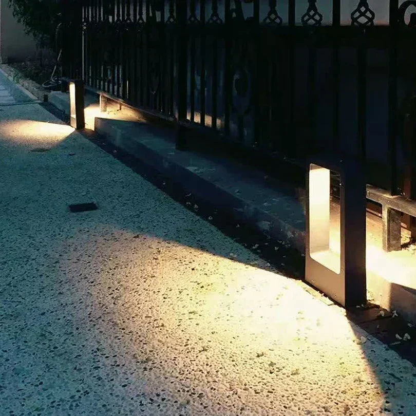 Lampe de sol de jardin étanche LumaWave pour l’extérieur | elesira
