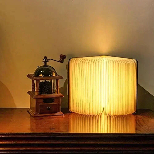 GlowFold magnetisk boklampa – Bärbar och uppladdningsbar LED-lampa | elesira