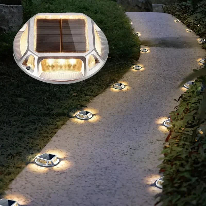 Solar Pathway and Outdoor Deck Lighting Solutions | elesira