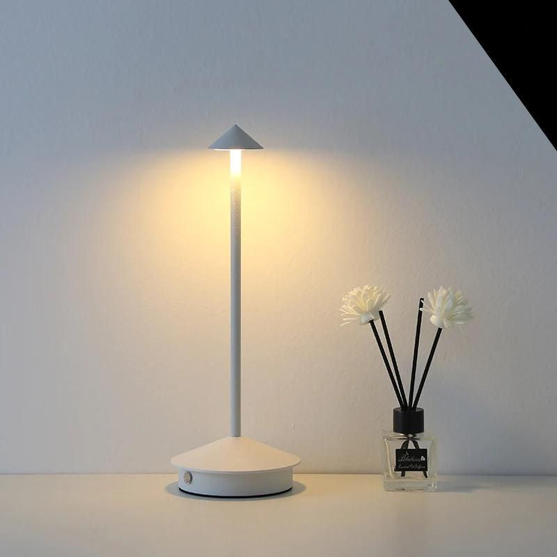 LumiGlow – Luxe Wireless Table Lamp with Memory Function and Adjustable Lighting | elesira