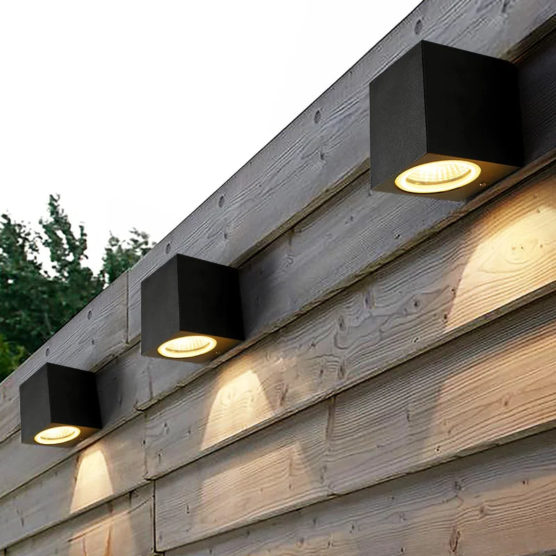 LumiereCiel - Outdoor wall lamp LED | elesira