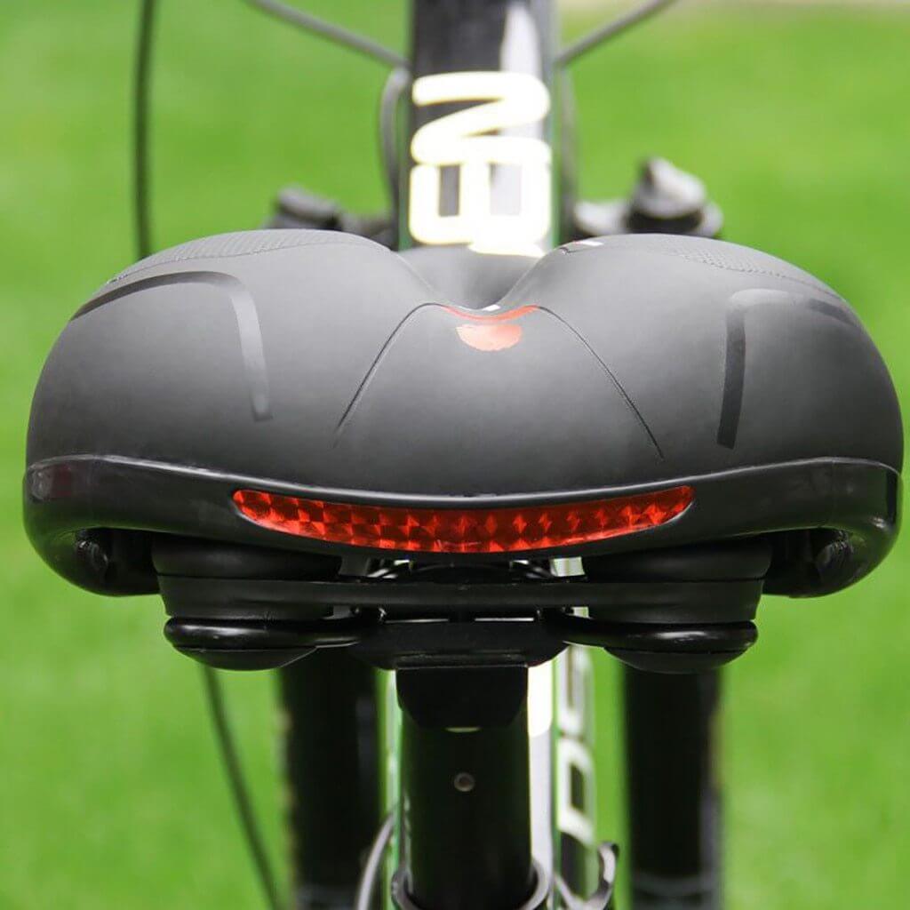 Belüfteter Fahrradsattel mit Stoßdämpfung und ergonomischem Design | elesira
