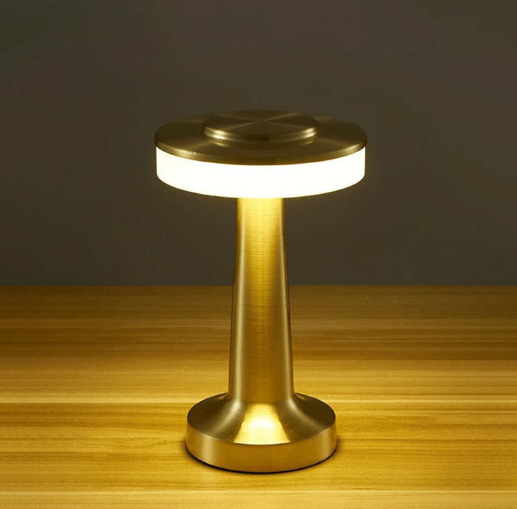 Lampe de table LED sans fil à batterie LuxeLamp - Intensité réglable par effleurement - Doré | elesira