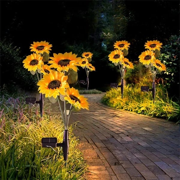 SolarBloom | Trasforma le tue notti con una calda luce solare senza sforzo | elesira