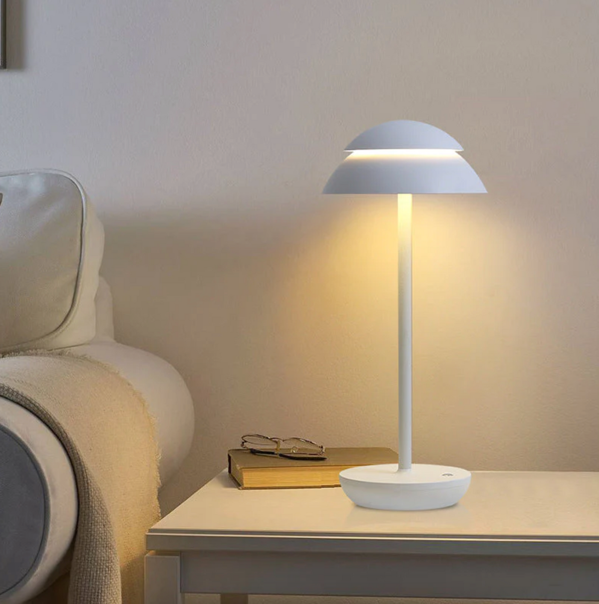 Bezdrátová stmívatelná LED stolní lampa na baterie LuxeGlow - moderní dotykové ovládání - obývací pokoj - lampa na čtení - noční lampička | elesira