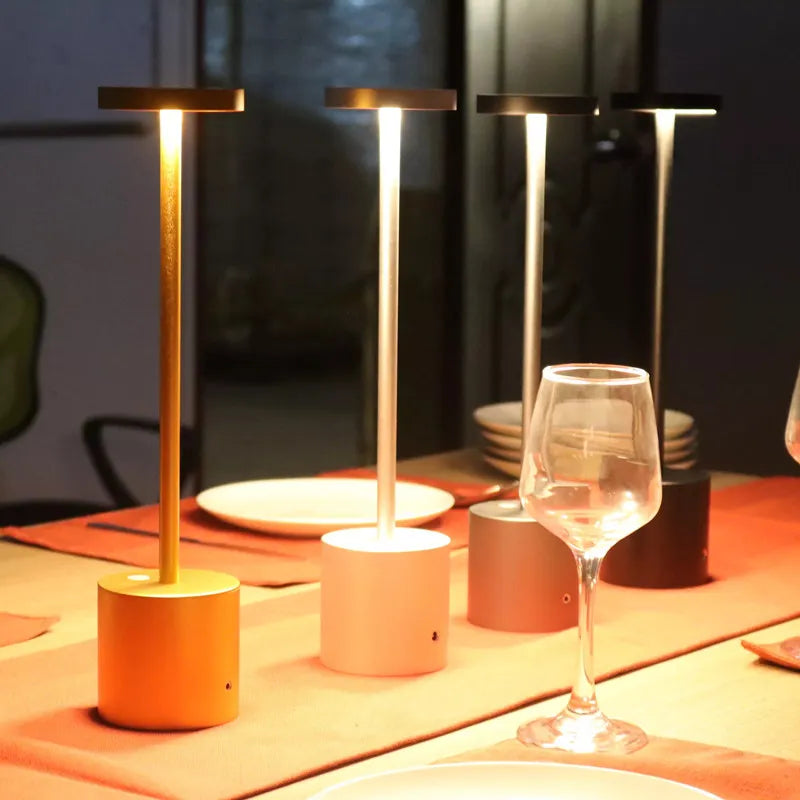 Draadloze led-tafellamp | elesira