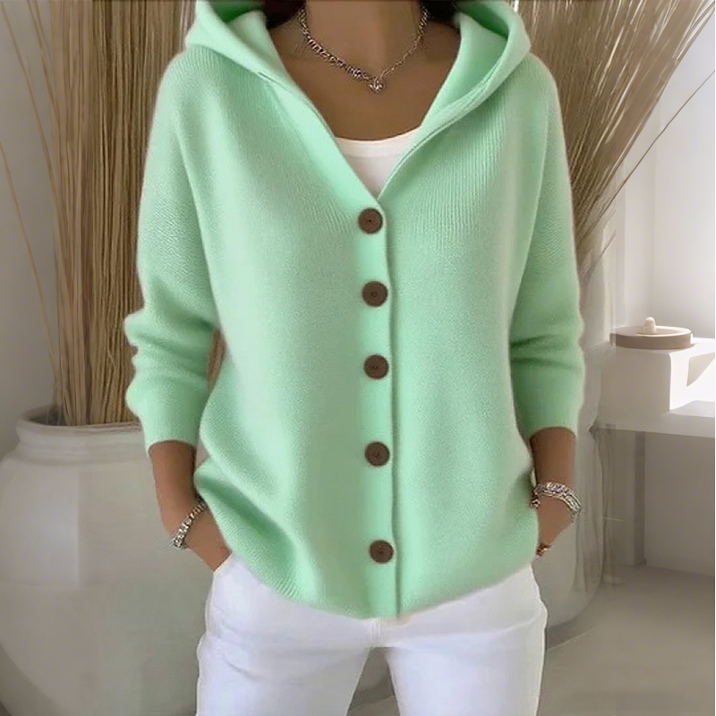 VeloraWeave Plush Hoodie | Omfavn fjærlett varme som fremhever alle kurver og gir stilen din frihet | elesira