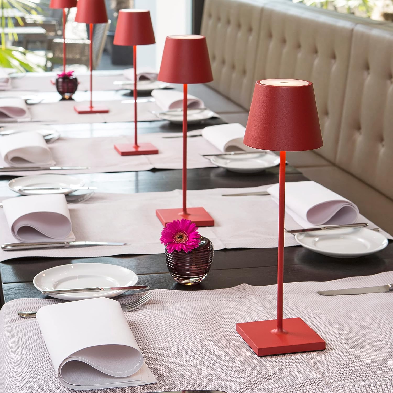 Lumenlux | Discount on multiple purchase - dimmable table lamp with USB -C | elesira