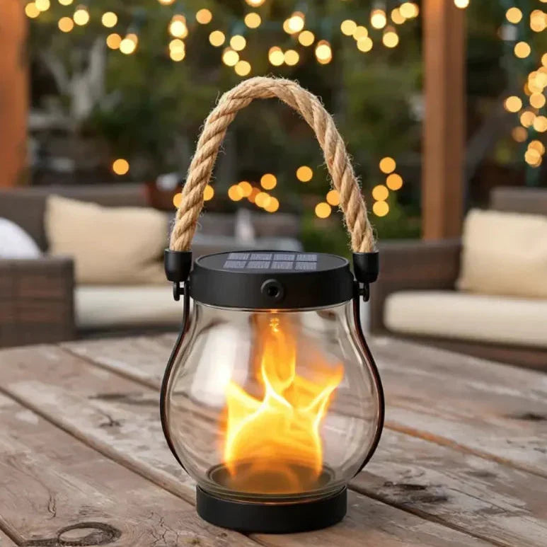 Odporna na warunki atmosferyczne lampa solarna z efektem płomienia - 8 godzin świecenia i ładowanie USB-C | elesira