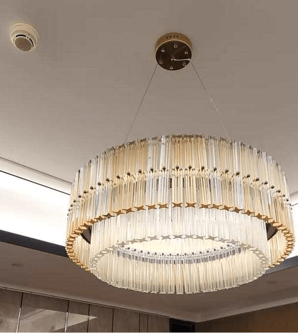 Mia-lysekrone i glass | elesira