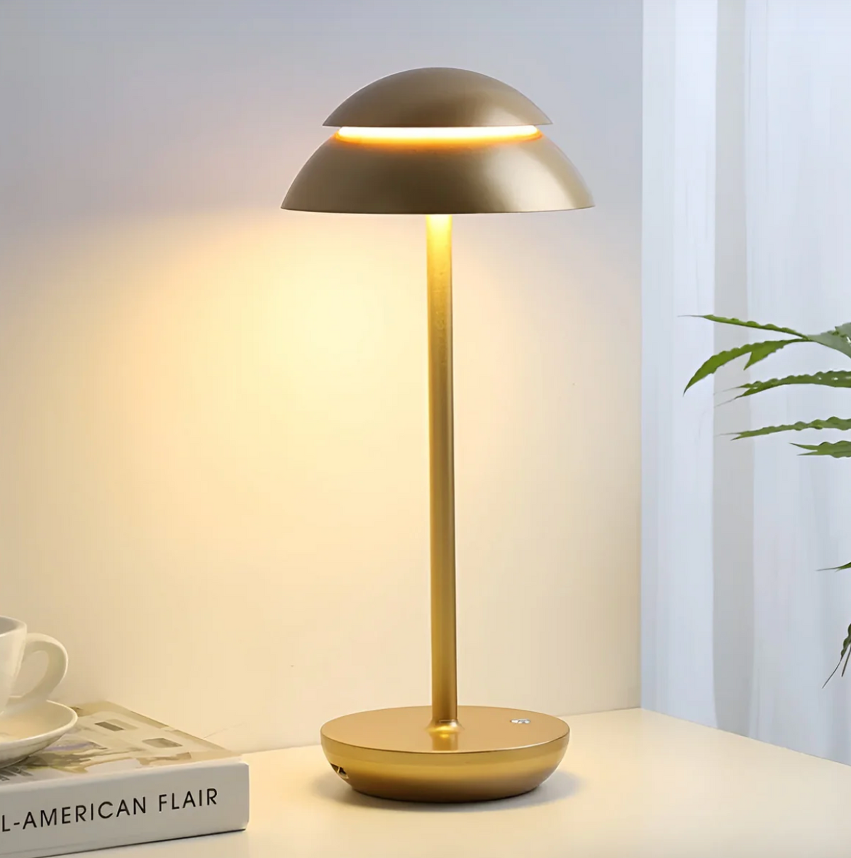 Bezdrátová stmívatelná LED stolní lampa na baterie LuxeGlow - moderní dotykové ovládání - obývací pokoj - lampa na čtení - noční lampička | elesira