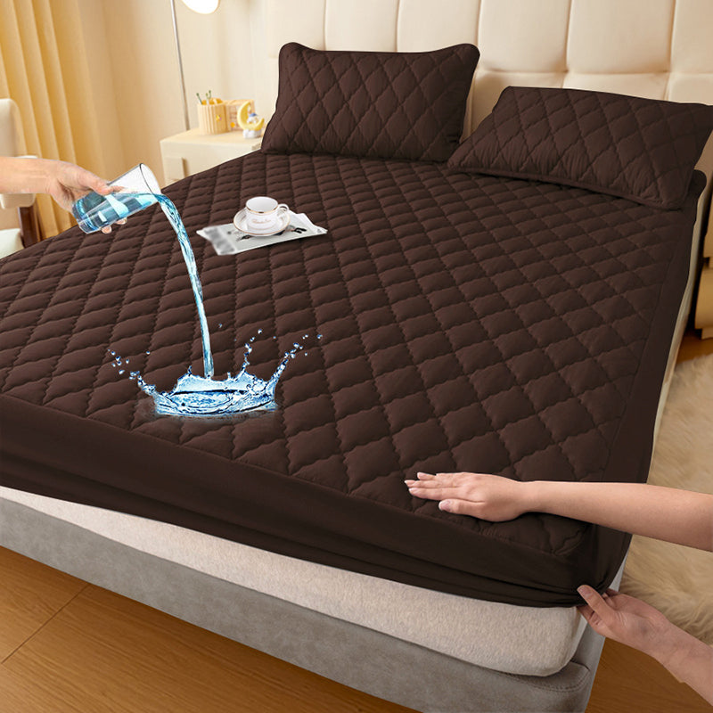 VelumiGuard Mattress Protector Set - Wrap Your Bed in Cloud-Like Softness and Rock-Solid, Worry-Free Shielding | elesira
