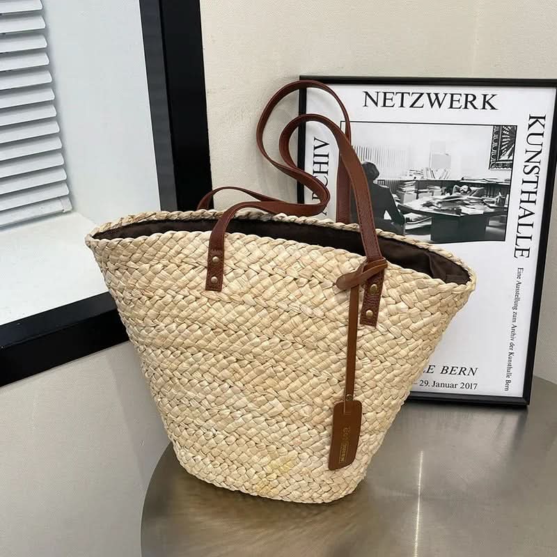 Woven Straw Tote Bag for Beach Use | elesira