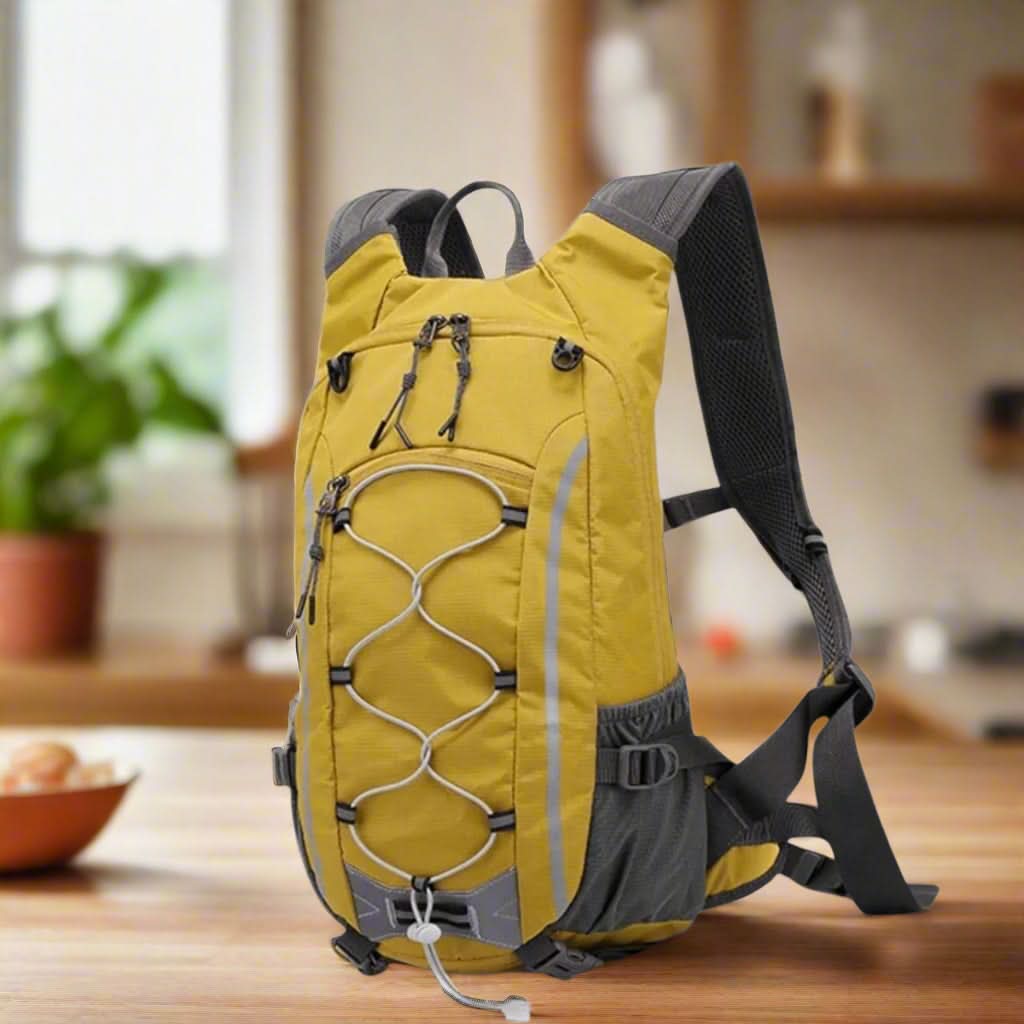 Lehký outdoorový batoh AdventureLite s ergonomickou oporou a voděodolným designem – Elesira