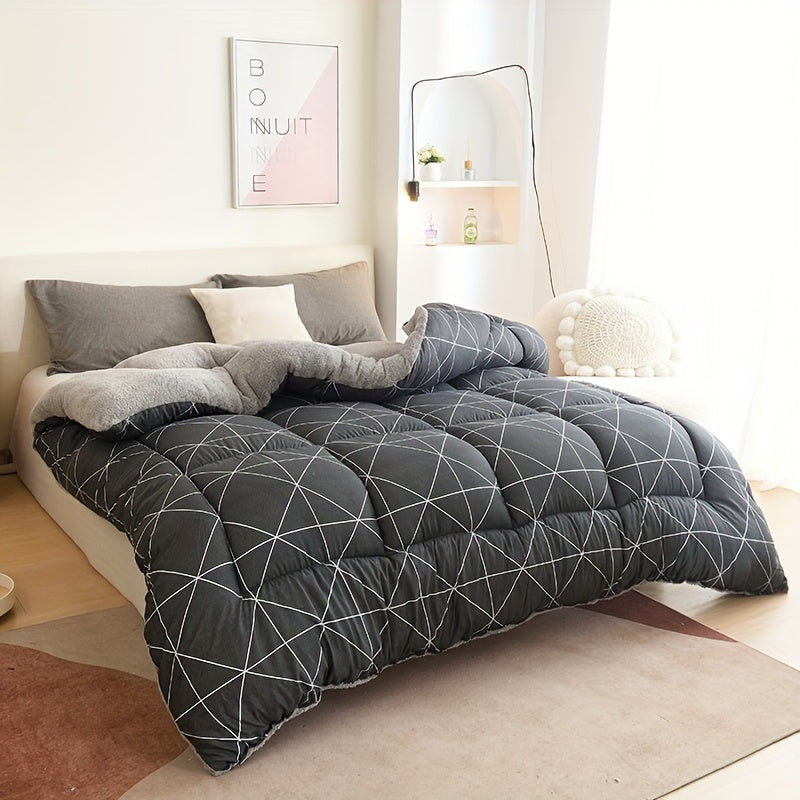 Year-Round Duvet Insert With Soft Down-Alternative Fill And Geometric Pattern - Elesira
