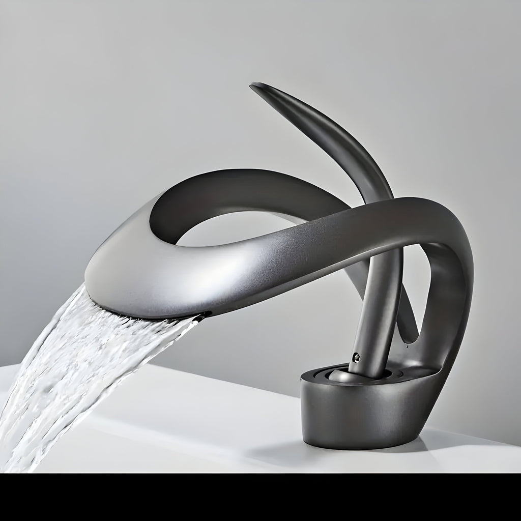 SleekFlow Modern Bathroom Faucet with Single Handle Control | elesira