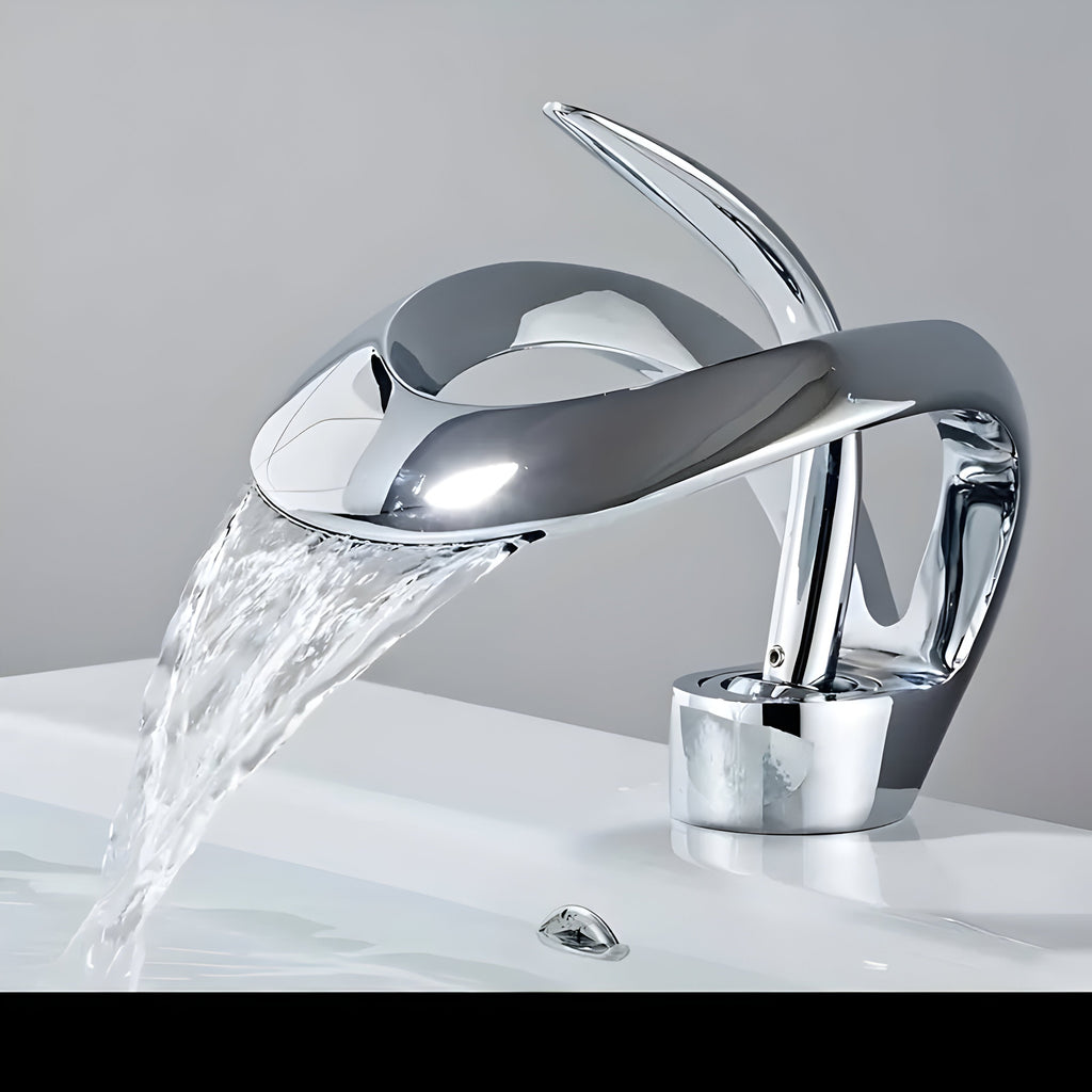 SleekFlow Modern Bathroom Faucet with Single Handle Control | elesira
