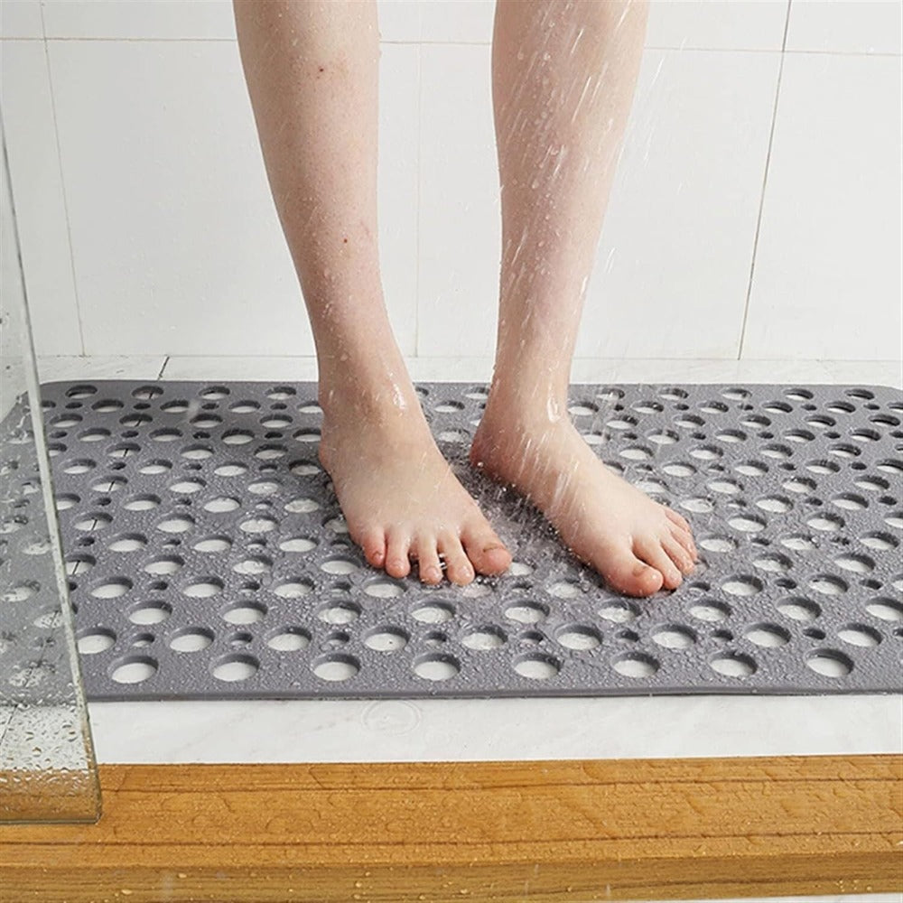 SlipSafe Shower Mat with Enhanced Grip and Efficient Drainage | elesira