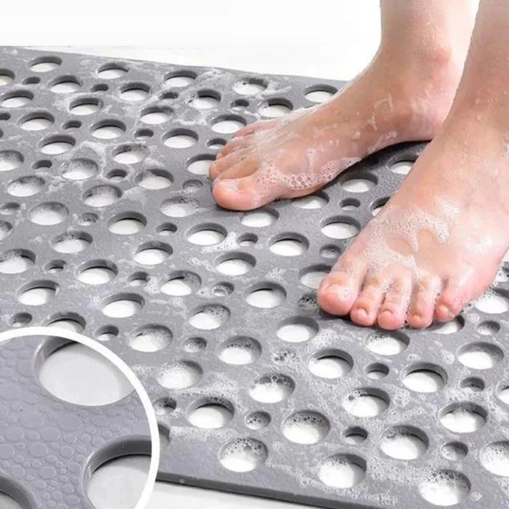 SlipSafe Shower Mat with Enhanced Grip and Efficient Drainage | elesira