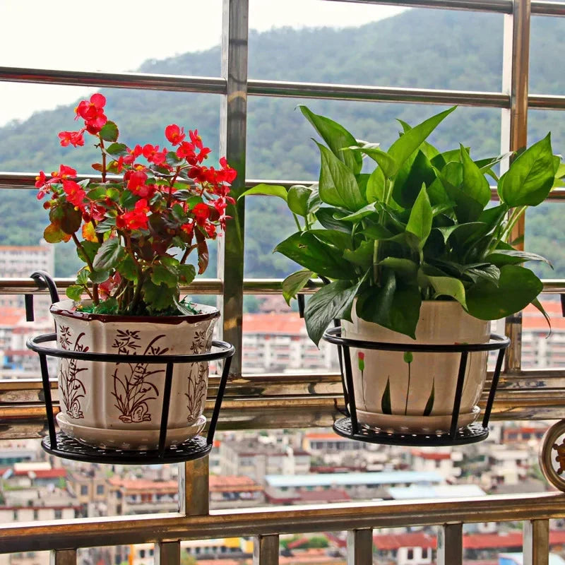 Space-Saving Balcony Pot Holder - Open Drainage Base for Railings | elesira