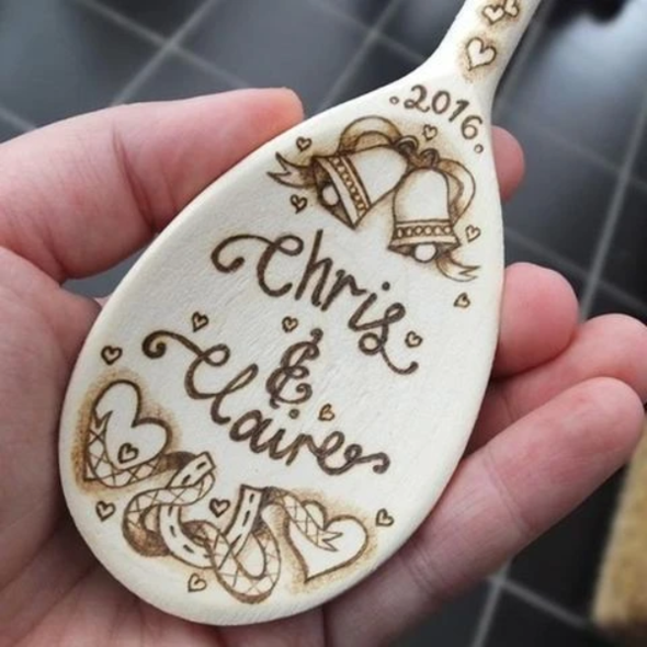 Woodburning Kit for Crafting – Pyrography Tool for Wood and Leather | elesira