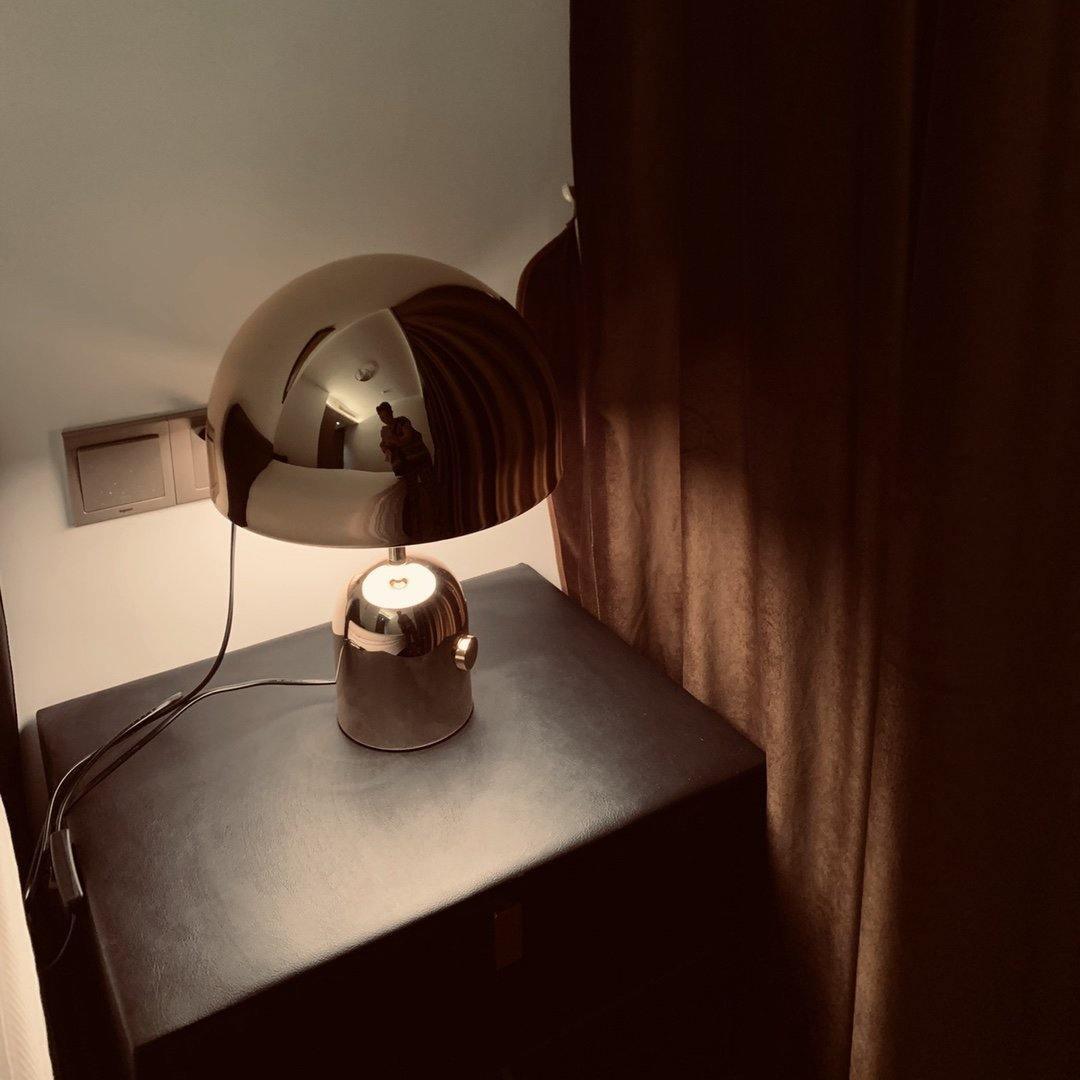 ChimeGlow - Bell table lamp, for an elegant touch of light | elesira