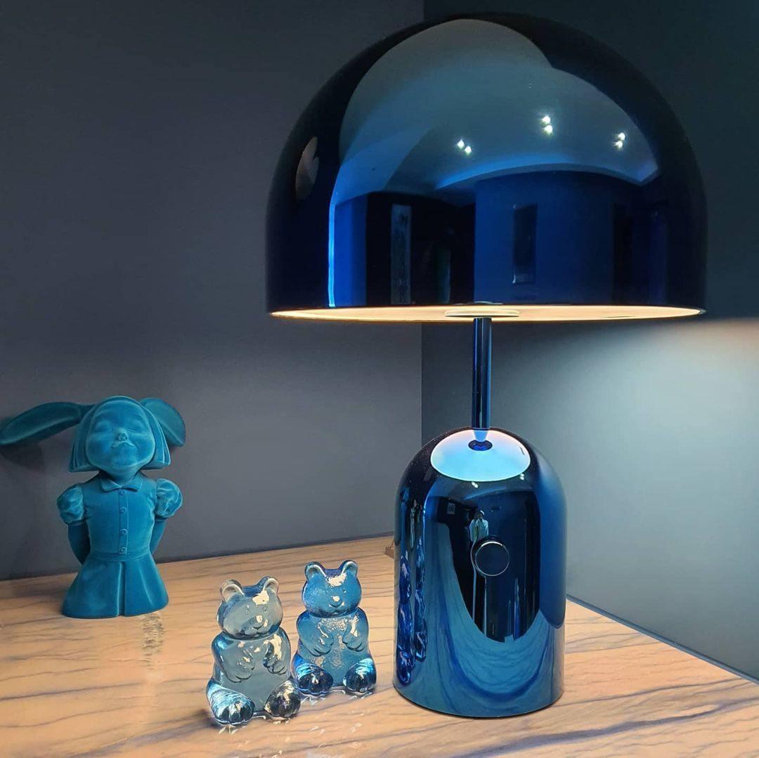 ChimeGlow - Bell table lamp, for an elegant touch of light | elesira