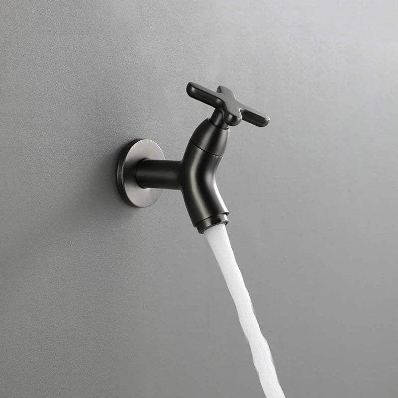 Rubinetto per acqua fredda salvaspazio da parete in ottone massiccio | elesira