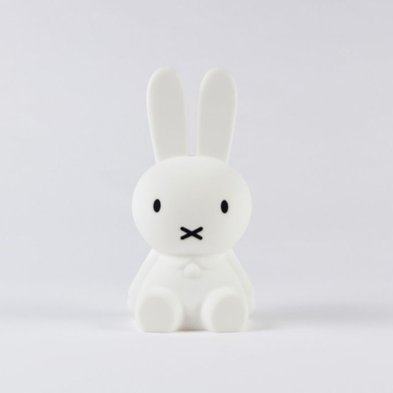Lumibun Soft Nightlight Table Lamp For Childrens Rooms | elesira
