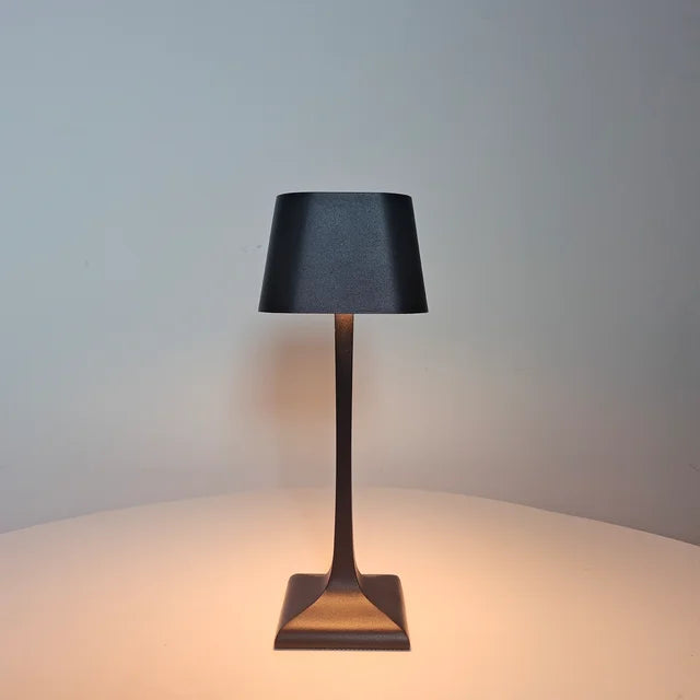 PowerGlow - USB Square Table Lamp | elesira