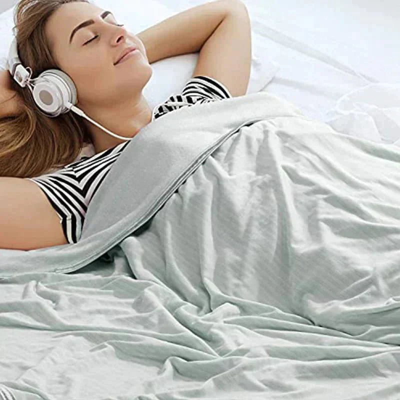 IceFabric Cotton Cooling Blanket Lightweight Breathable For Refreshing Sleep - Elesira