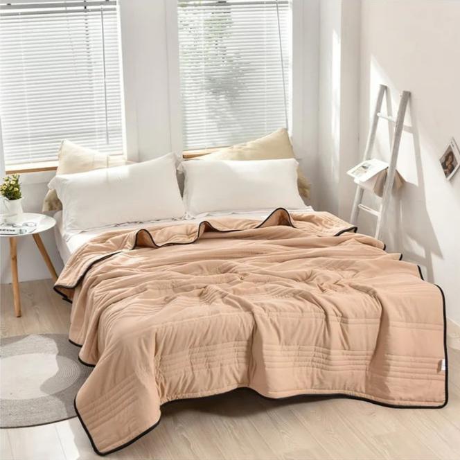 Chill Sleep Blanket With Moisture Wicking Fabric For Hot Sleepers - Elesira