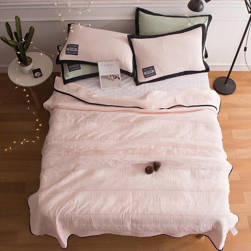 Cooling Blanket With Breathable Fabric For Hot Sleepers And Refreshing Nights - Elesira