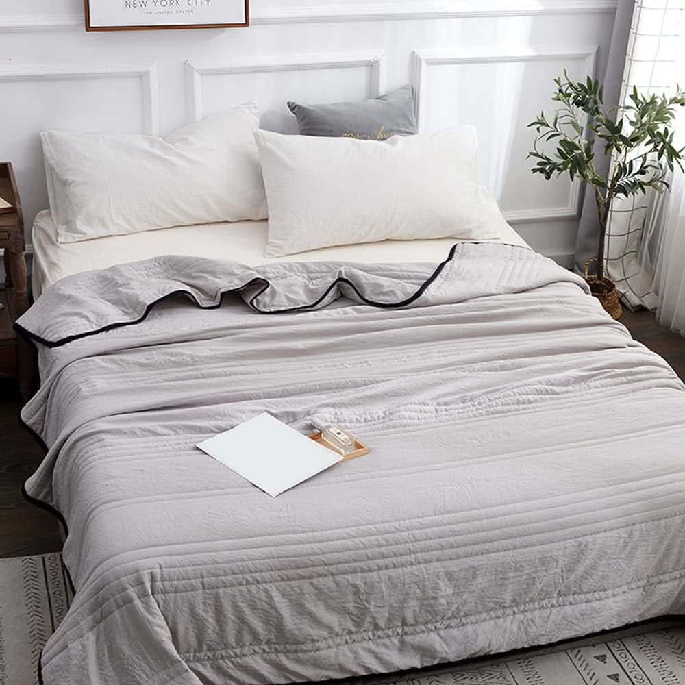 DAWN Soft Cooling Blanket For Hot Sleepers And Temperature Regulation - Elesira
