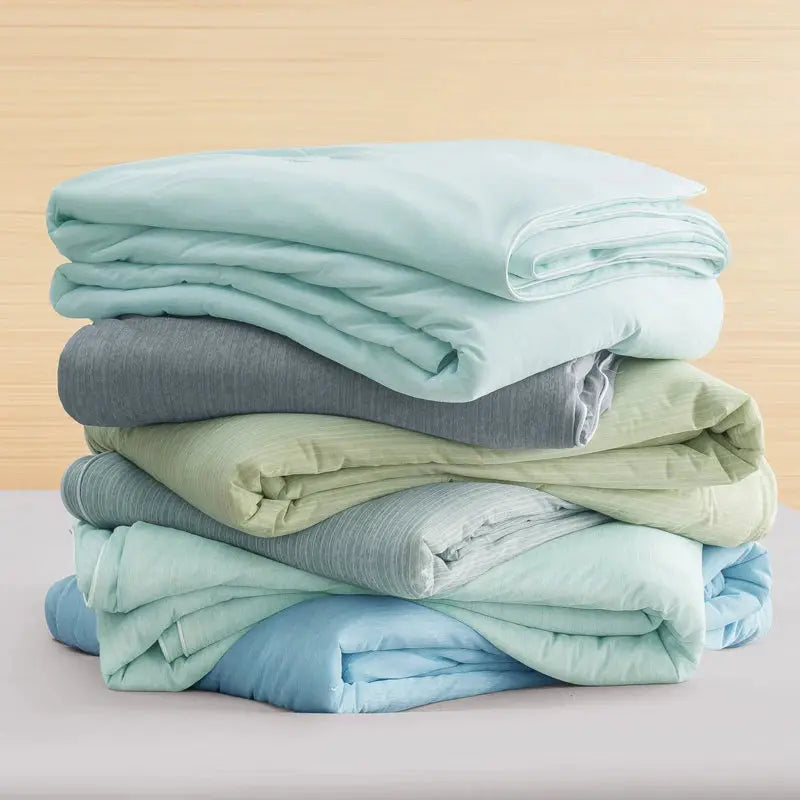 Cooling Summer Blanket With Double-Sided Fabric For Lightweight Comfort And Breathable Sleep - Elesira