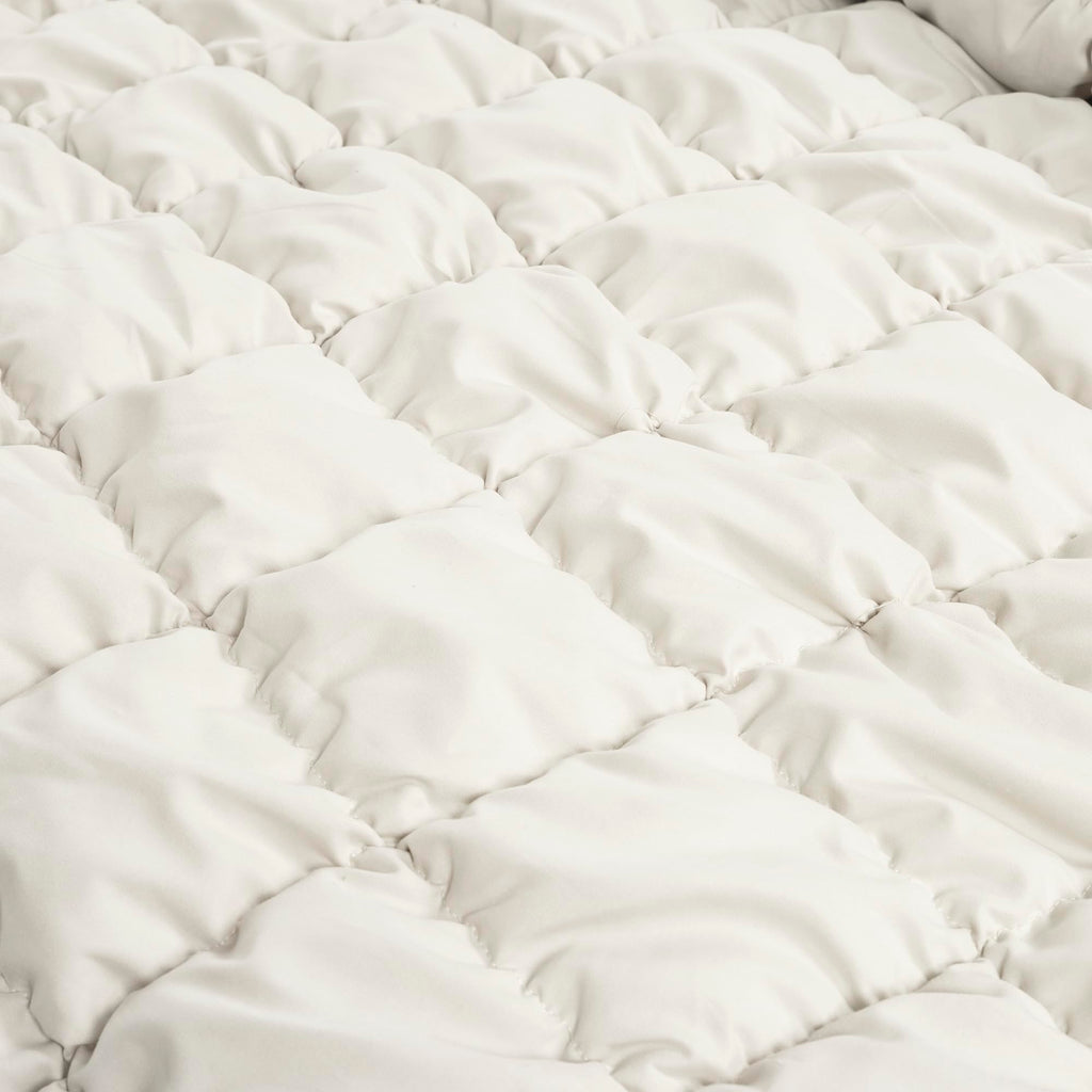 Cozy Haven Plush Microfiber Comforter Set For All Season Comfort - Elesira