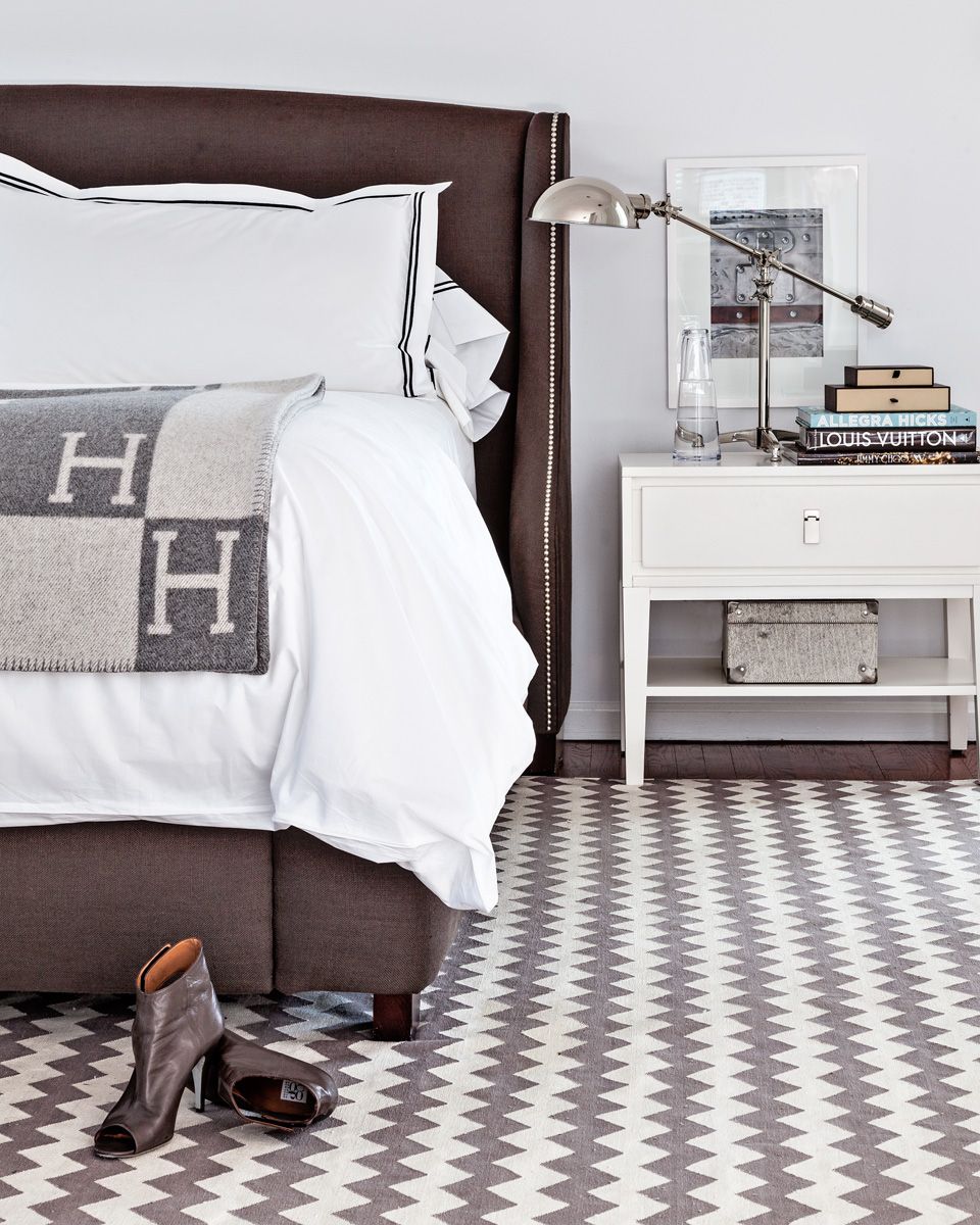 Cozy Home Collection Soft Throw With Stylish Design For Everyday Comfort - Elesira