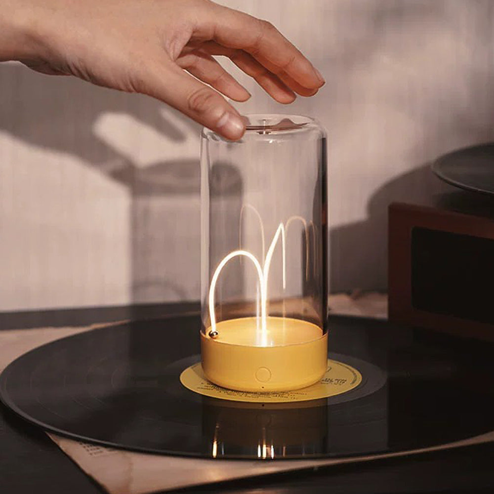 Lumaro | Candeeiro de mesa compacto de design | elesira