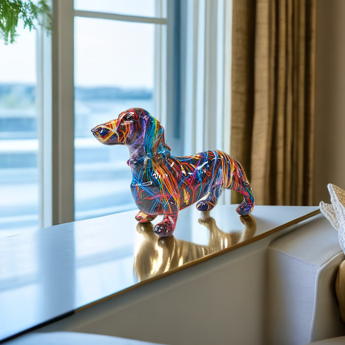 Figurină colorată de teckel pentru un decor de casă fantezist | elesira