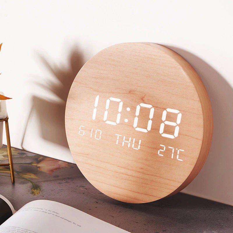 Sleek Modern Wall Clock – LED Display, Cordless Design, 7.68 Inch | elesira
