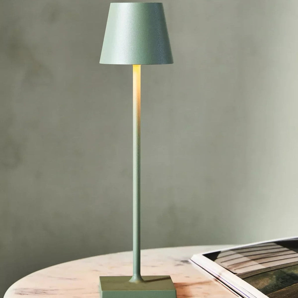 Lumenlux | Discount on multiple purchase - dimmable table lamp with USB -C | elesira