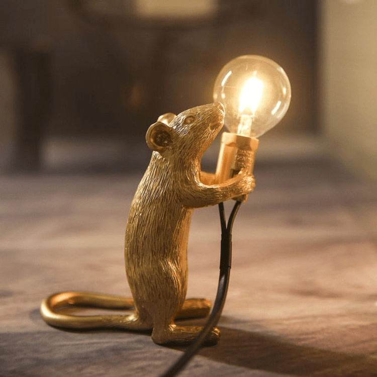 Candeeiro de mesa com rato divertido – luz LED única para qualquer espaço | elesira