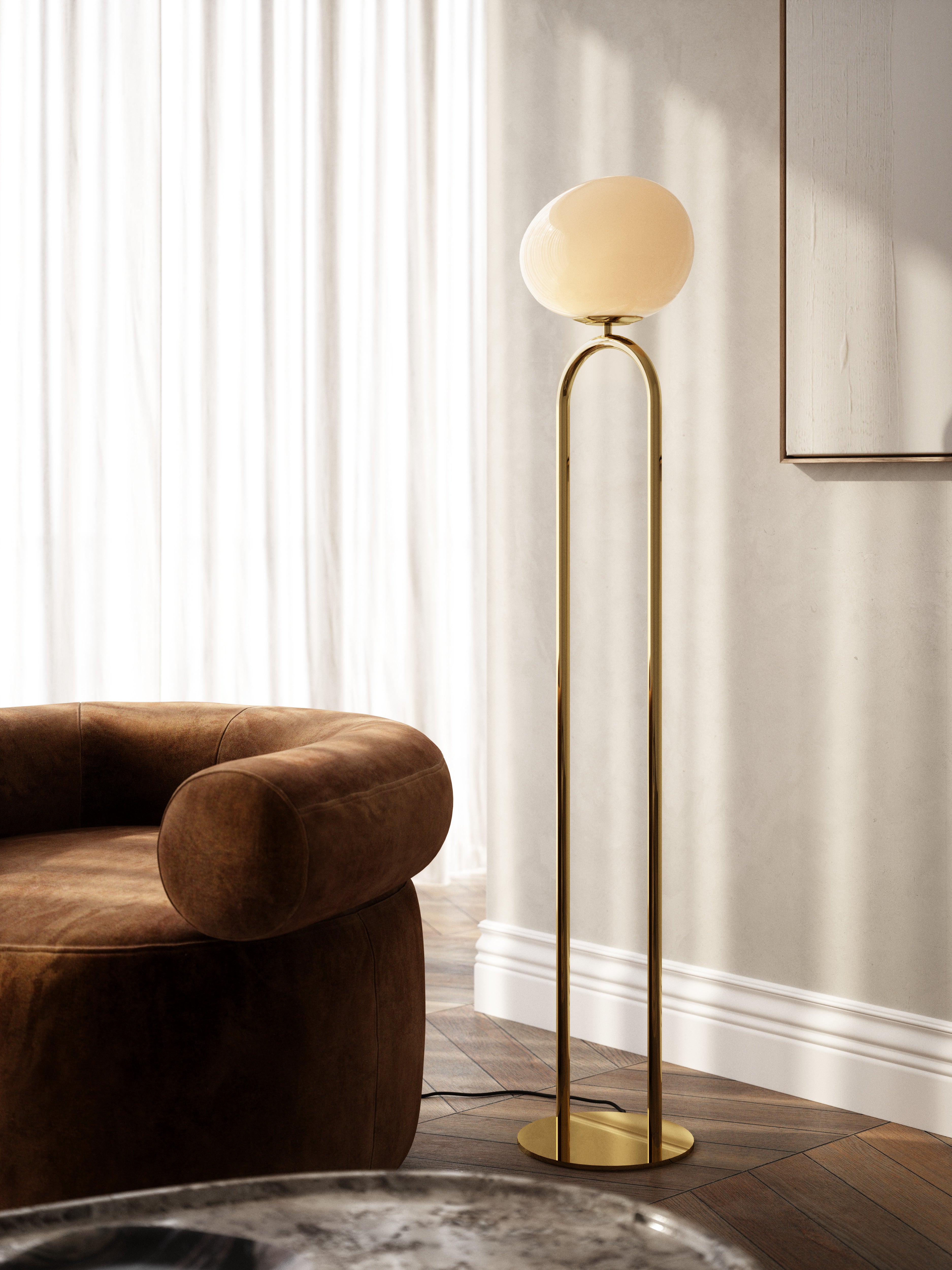 Carmella | Sleek Brass Floor Lamp with Asymmetrical Opal Glass Shade for Soft Living Room Lighting | elesira