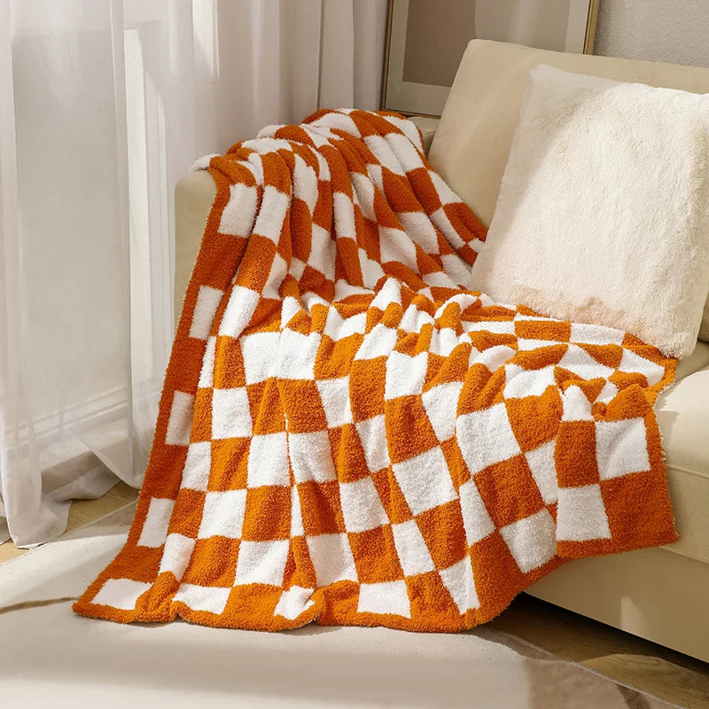 Elegante coperta in velluto nordico per la casa, con un'elegante fantasia a quadri, per interni accoglienti - Elesira