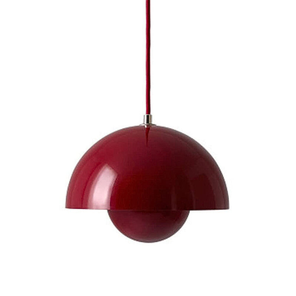 Suspension lumineuse en arc aux couleurs vives pour intérieurs scandinaves modernes | elesira