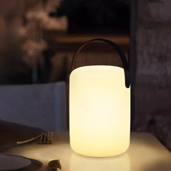 Bezdrátová stolní LED lampa - flexibilní osvětlení pro každé místo | elesira