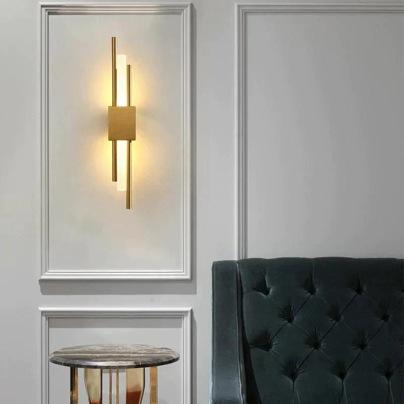Lampa ścienna Mira | elesira