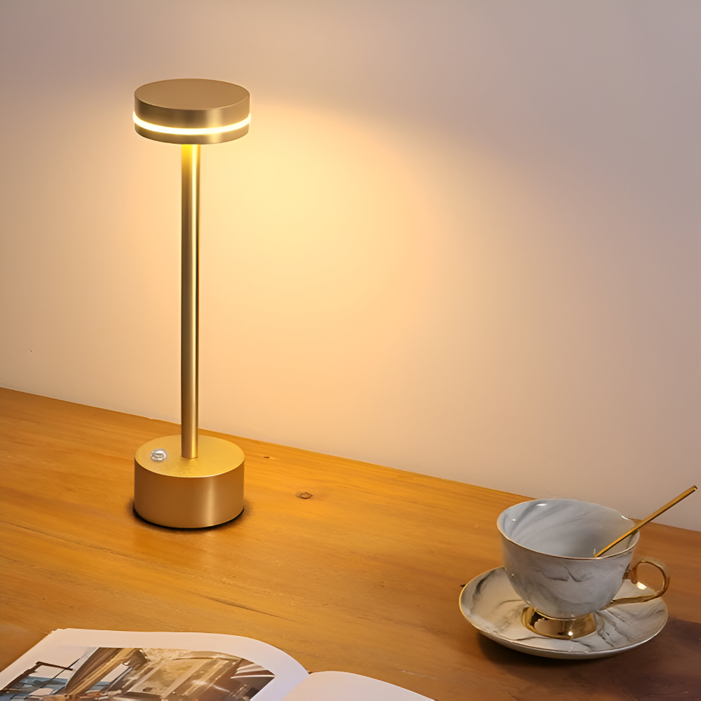LumaTouch | Genopladelig bordlampe med touchaktivering og dæmpbar LED | elesira
